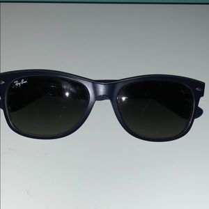 Ray Ban Wayfarer Matte Blue